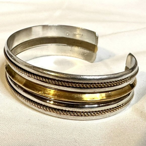 Vintage Navajo signed Jerry Cowboy Sterling & 12K GF Mixed Metal Cuff Bracelet - Picture 3 of 4